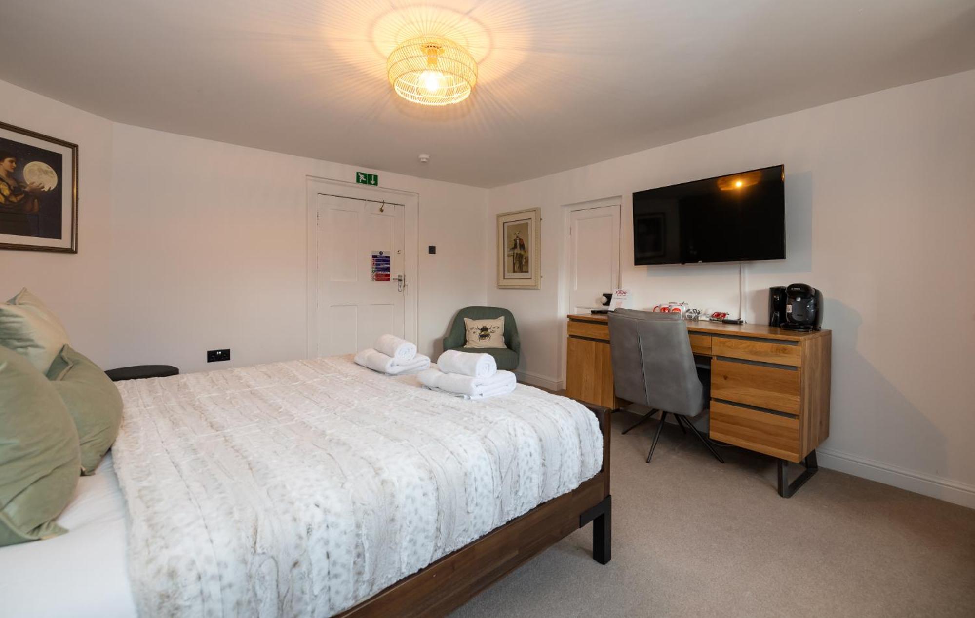 Riize Boutique Hotel Worcester Self Check-In City Centre Экстерьер фото